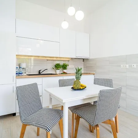 Sea View Magnolia 아파트