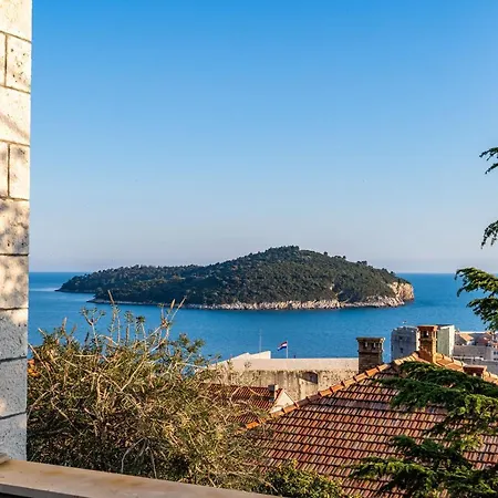 Sea View Magnolia Apartman *